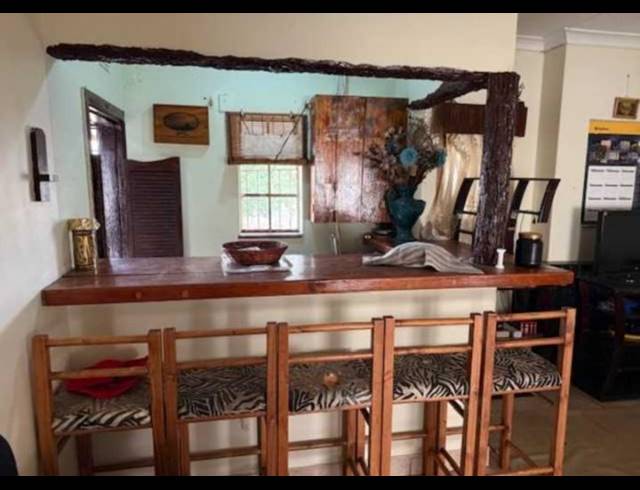 3 BEDROOM HOUSE FOR SALE IN SOUTH HILLS